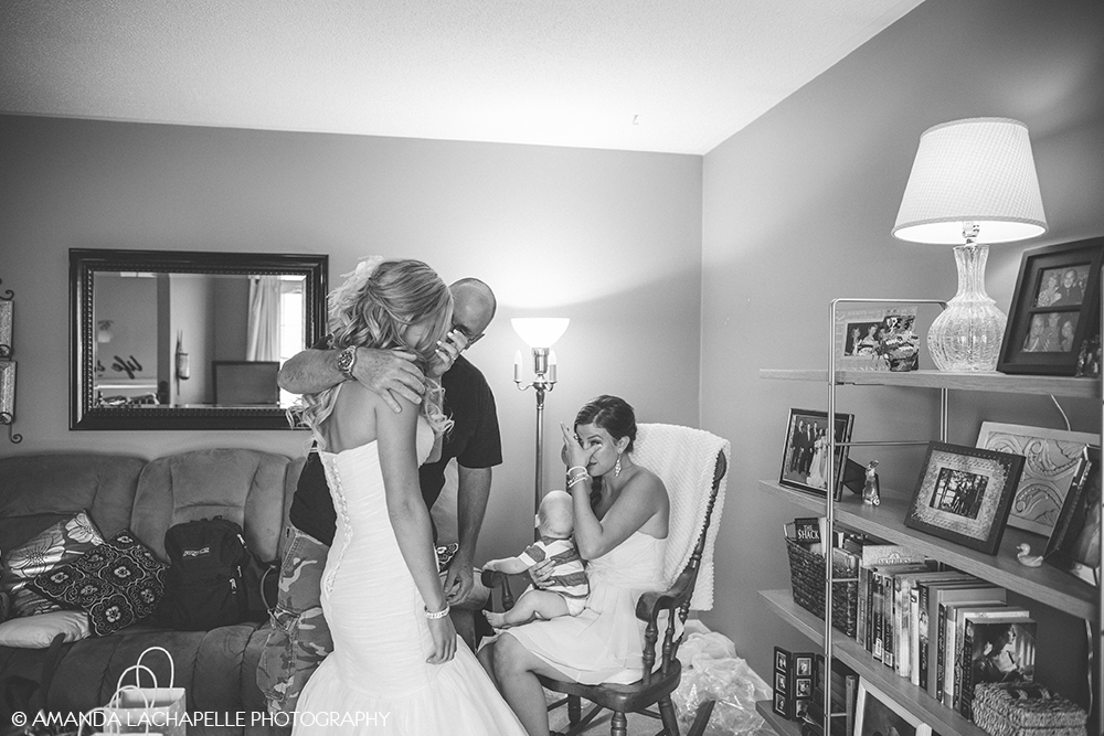 documentary wedding photographer
